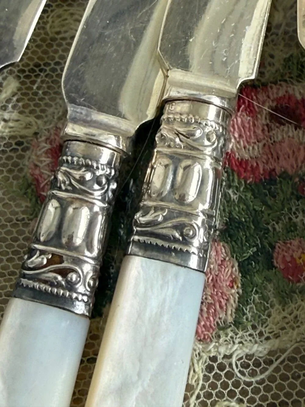 Antique 1910s Mother Of Pearl Fruit Knives Sterling Bands Boxed Set of 6